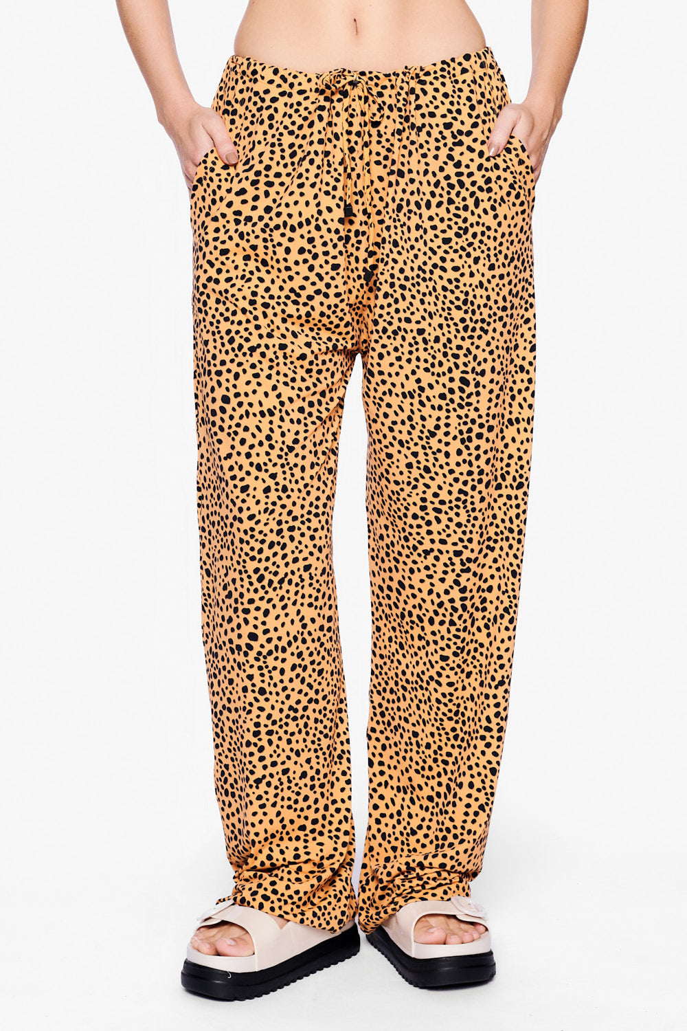 EST. LEOPARD